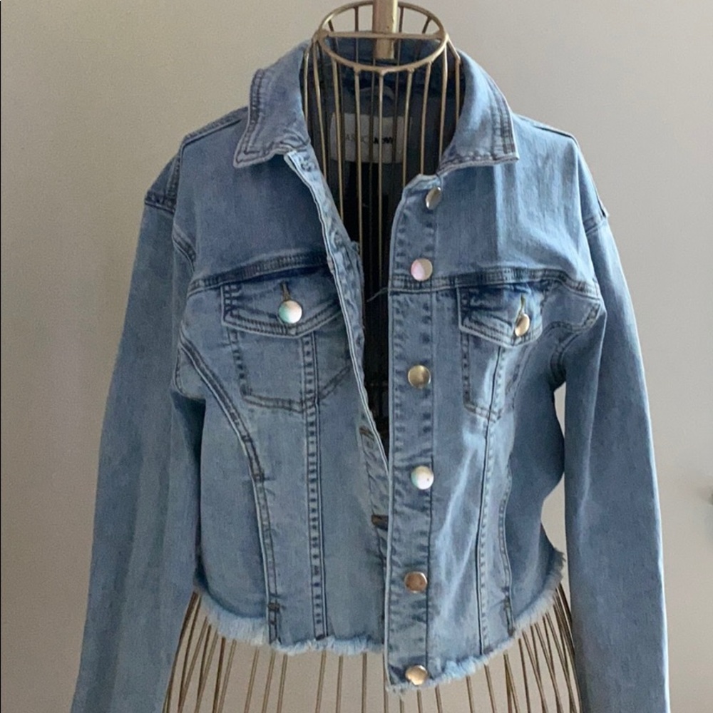 cropped denim jacket